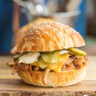 Pulled pork szendvics